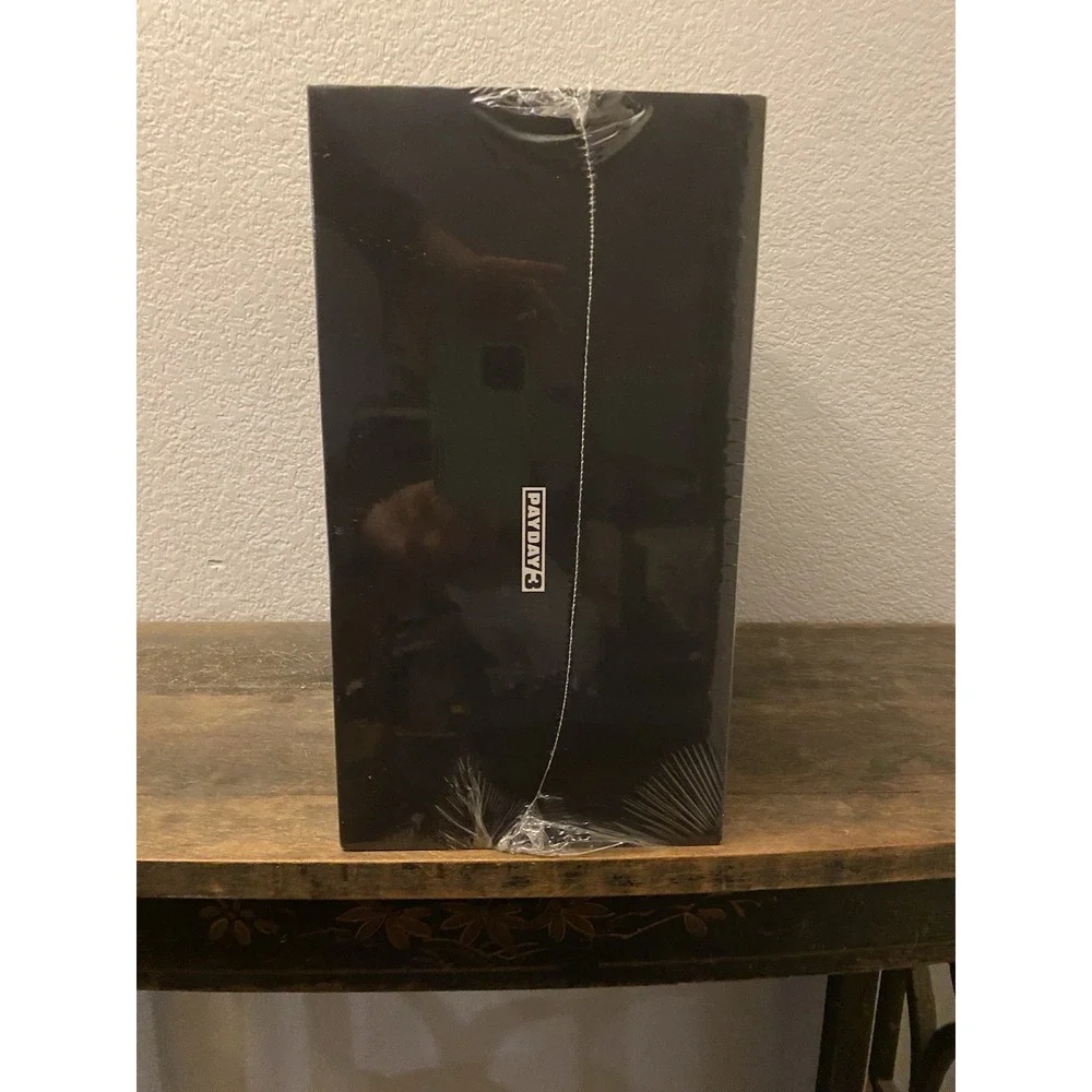 Pay Day 3 Collector's‎ Edition  Xbox Series X New Still Sealed Rare Gold Mask